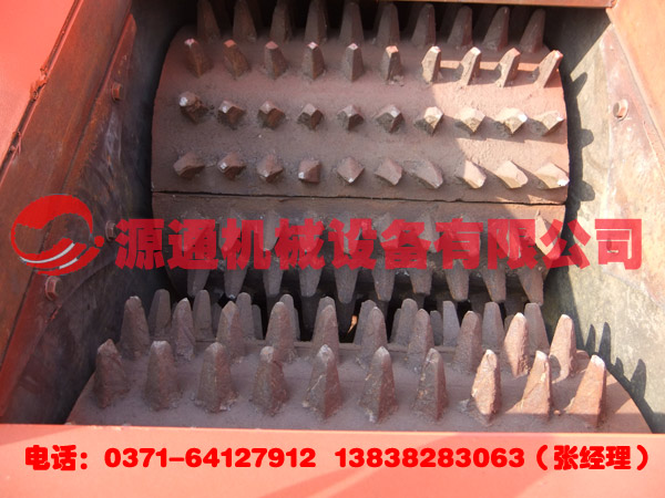 對輥破碎機(jī)配件